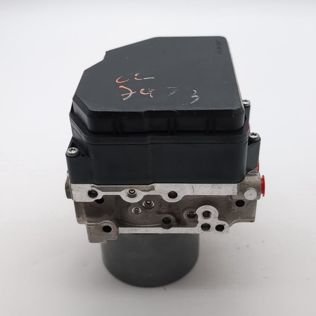 2017 - 2022 Infiniti Q60 ABS Anti Lock Brake Pump 476605CE2A