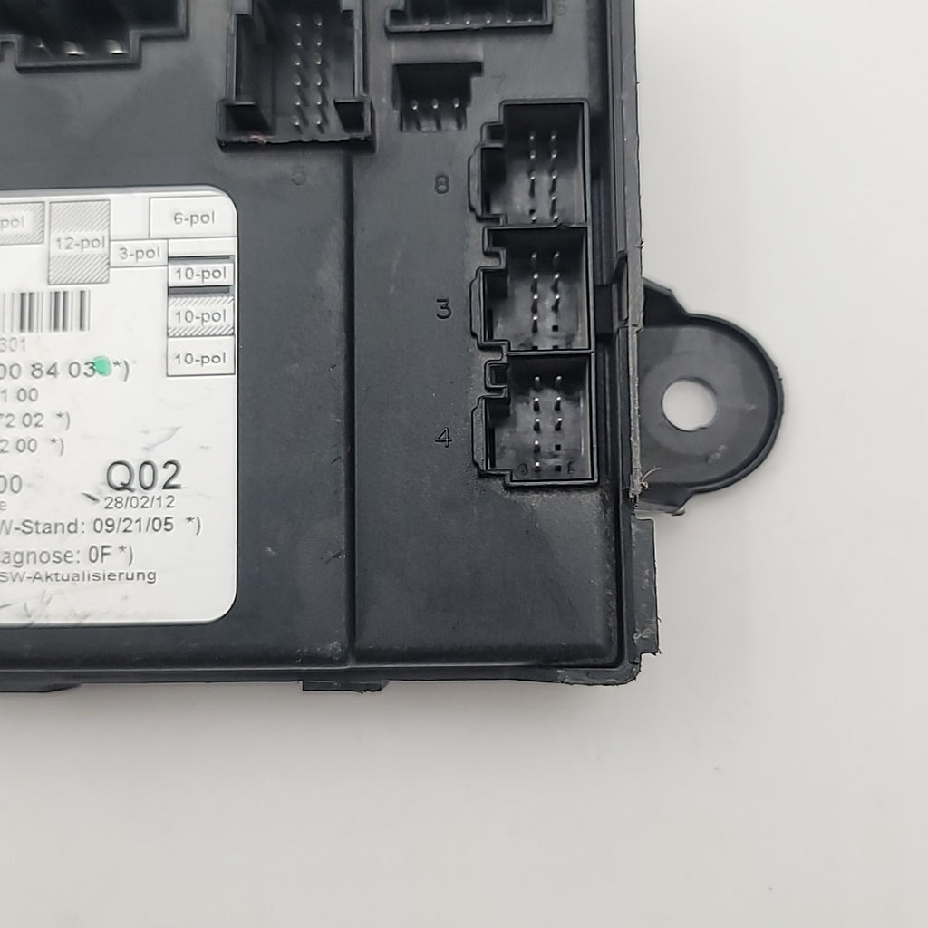 2010- 13 Mercedes W221 S400 S550 S63 Front Right Passenger Door Control Module