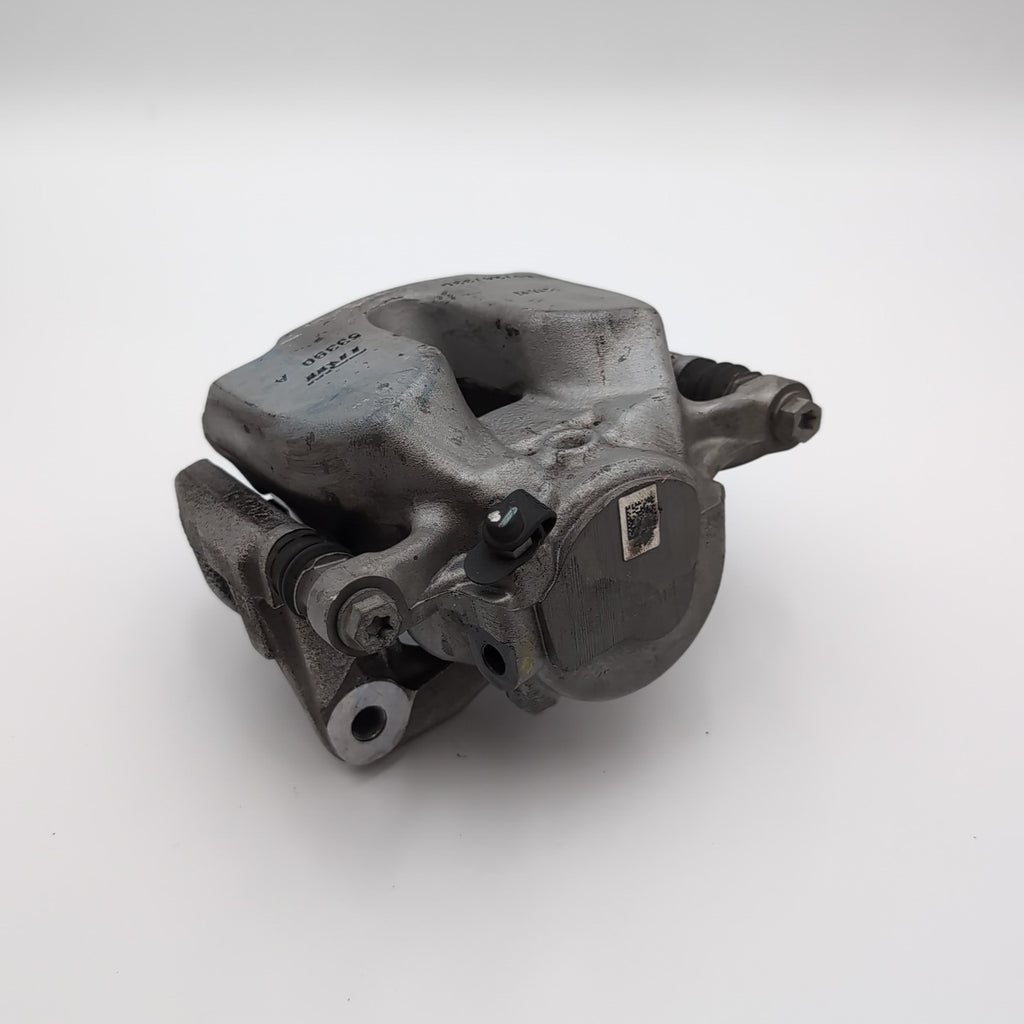 2019 - 2024 BMW G20 G01 330i X3 Front Right Brake Caliper OEM 53390A