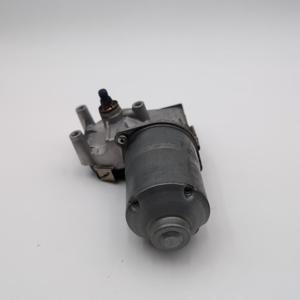 2021 2022 2023 2024 2025 BMW X1 X3 Front Windshield Wiper Motor OEM 0390243671
