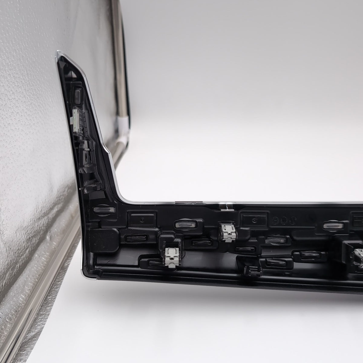 2023 2024 2025 BMW 2' U06 X1 X2 Center Dash Air Vent Trim Aluminum Mesh 9636251