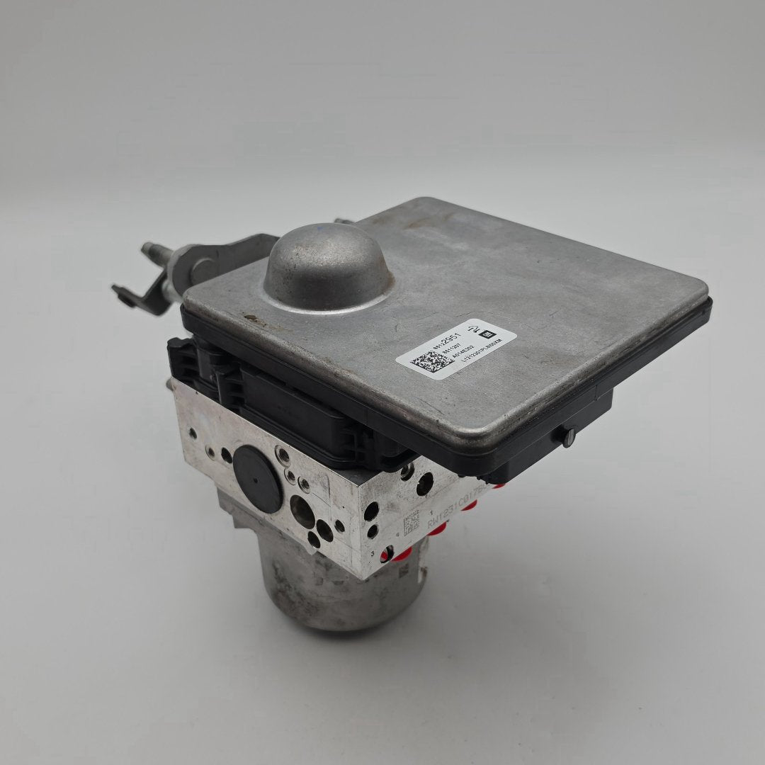 2021 2022 2023 Chevrolet Silverado 1500 Master Cylinder ABS Brake Booster 85122947