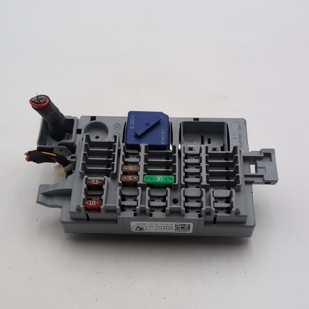 2017 - 2026 BMW 740i 750i G12 XM X5 X6 Front Left Power Distribution Fuse Box