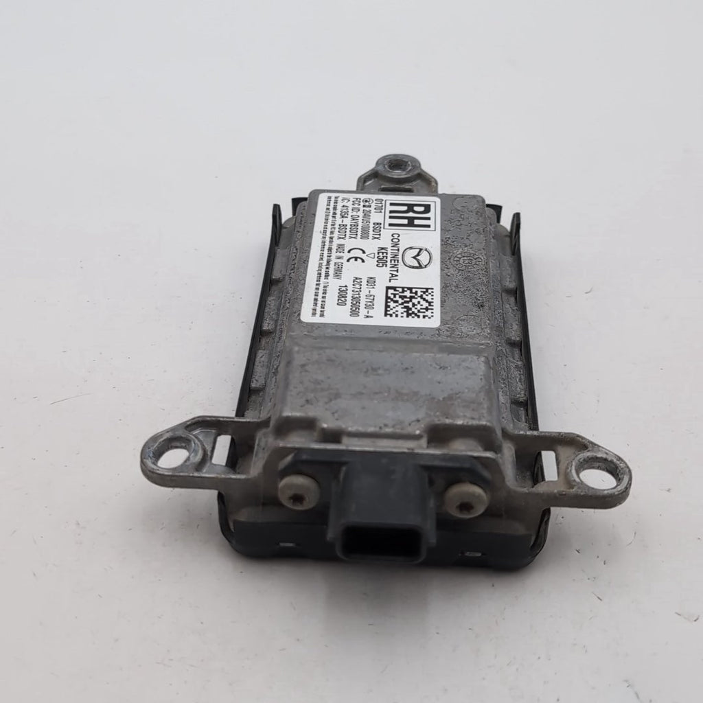 2013 2014 2015 2016 Mazda CX-5 Rear Right Blind Spot Radar Sensor KD31-67Y30-A