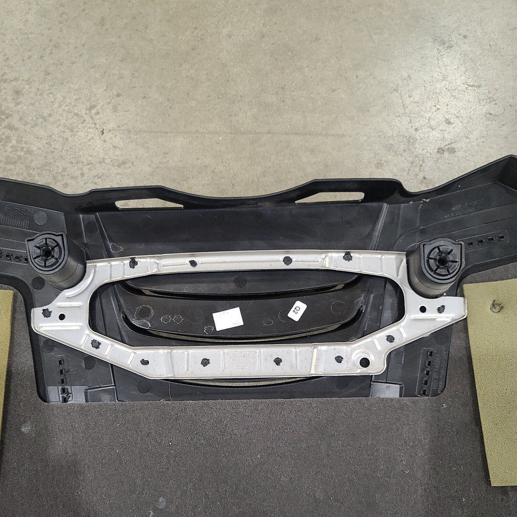 Fits Mercedes Benz E Class W212 Engine Cover A6420102811 Oem