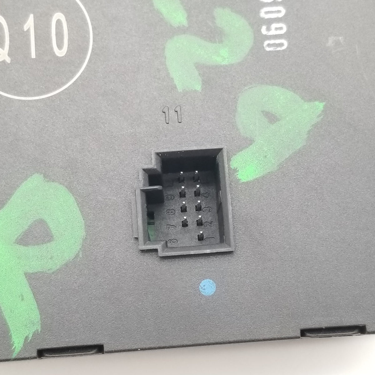 2001- 2007 Mercedes W203 C230 Front Right Passenger Door Control Module OEM