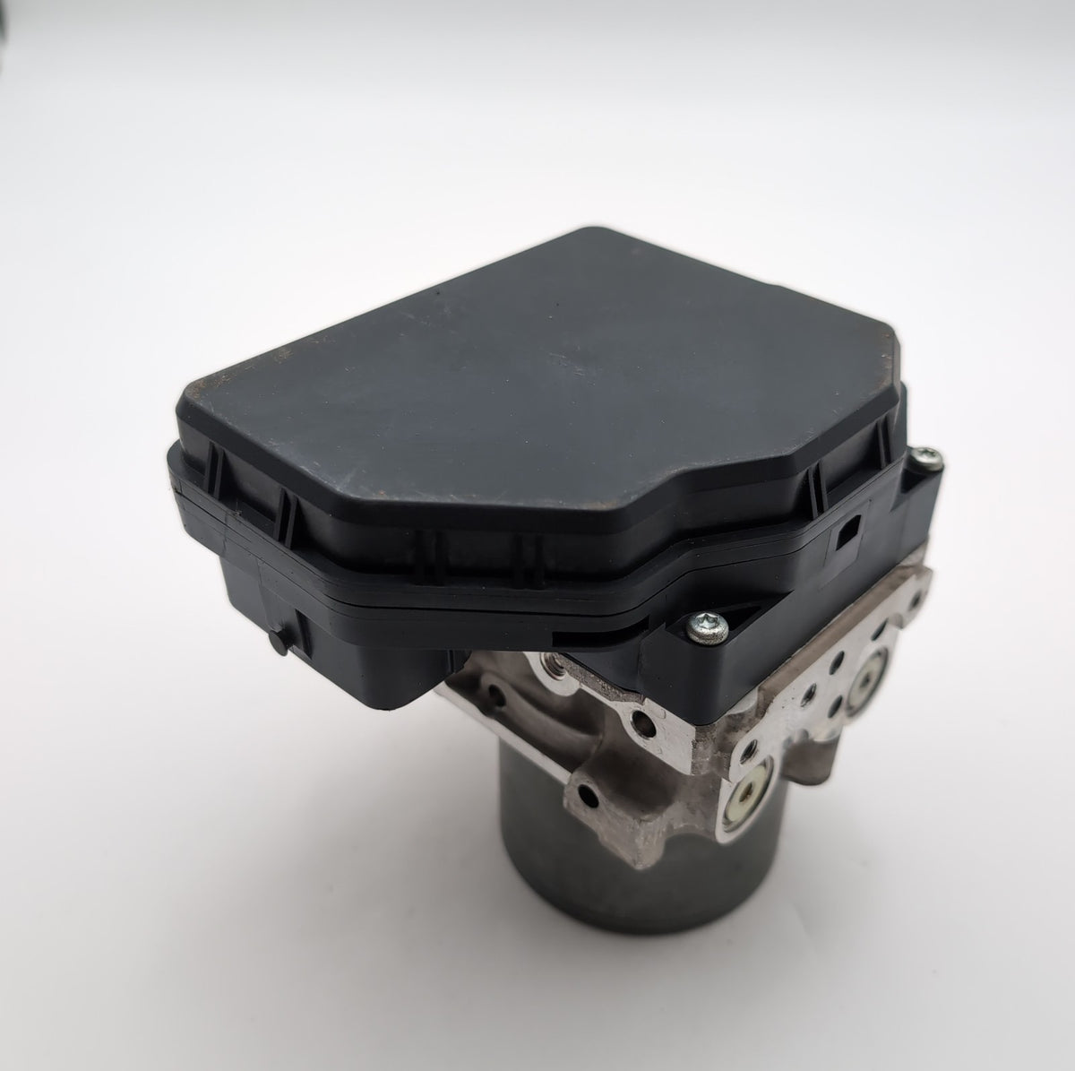 2018 2019 Infiniti Q50 3.0L ABS Anti Lock Brake Pump Control Unit 476604GU1A