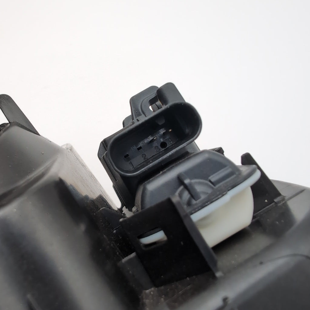 2023 2024 BMW X1 U11 M35i FUEL TANK DOOR LID & FILLER POCKET W/ GAS CAP