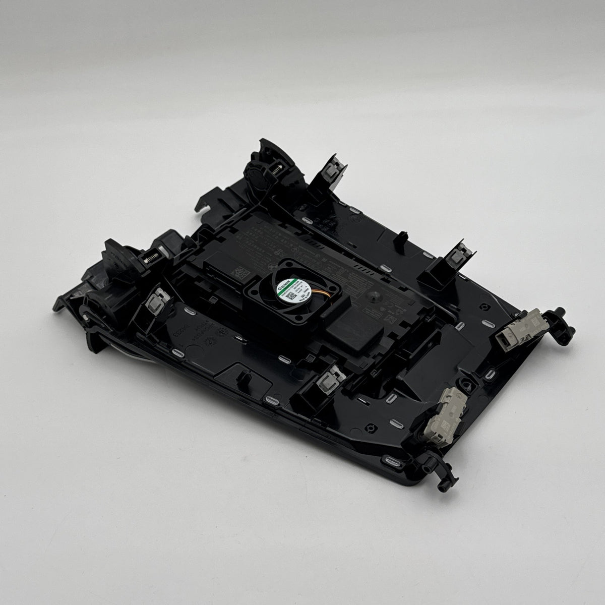 2022 - 2026 BMW X1 X2 Front Wireless Phone Charing Pad Tray 5A22F51 5B52225