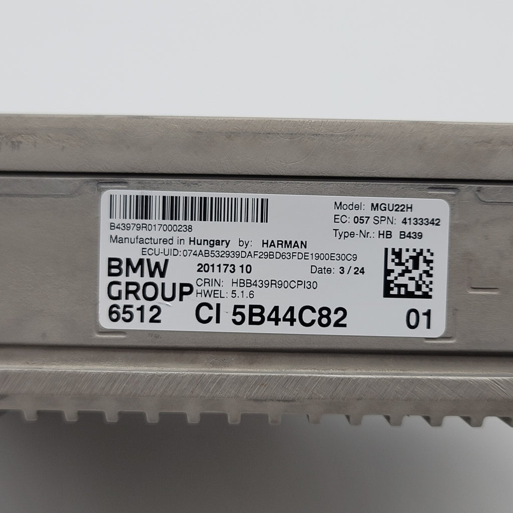 2024 BMW OEM Head Unit RADIO STEREO High 5 MGU22H 5B44C8201 G60 G70 iX I20