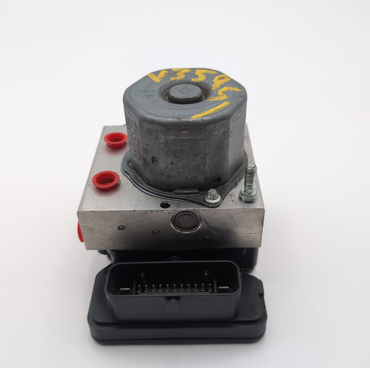 2017 2018 2019 Infiniti QX30 2.0L ABS Anti Lock Brake Pump Control A0914310000