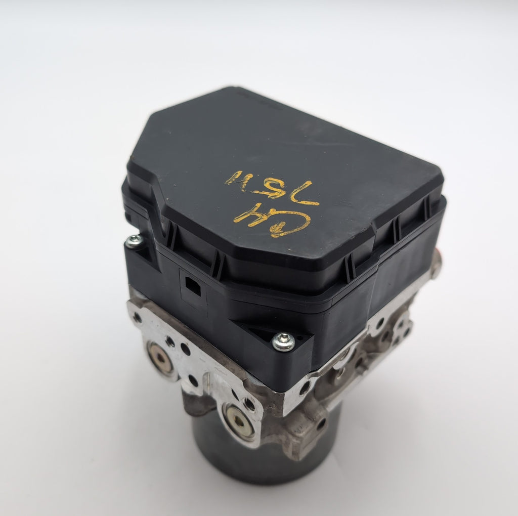2018 Infiniti Q50 3.0L ABS Anti Lock Brake Pump Control Unit 476604GU0A