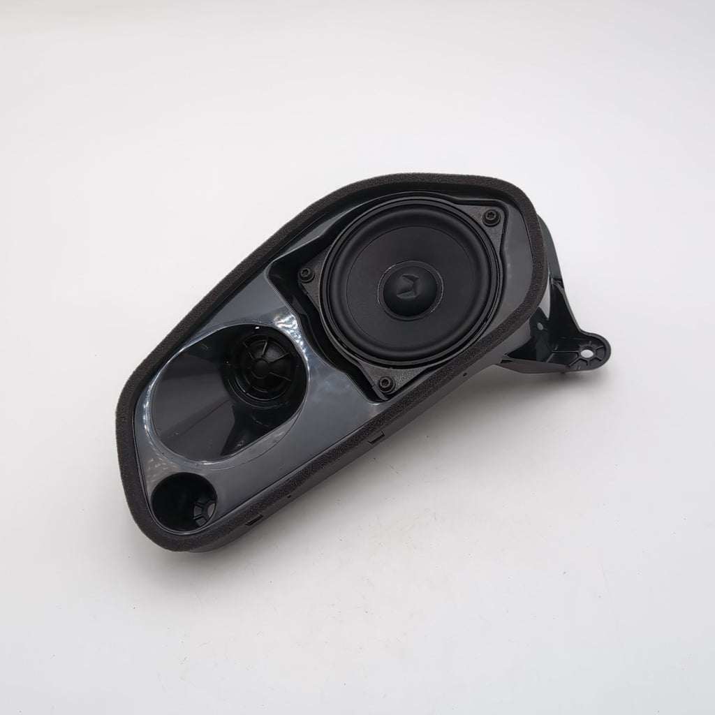 2019- 2025 BMW X7 G07 Rear Right Door Speaker Audio Mount Bracket 2622522 OEM
