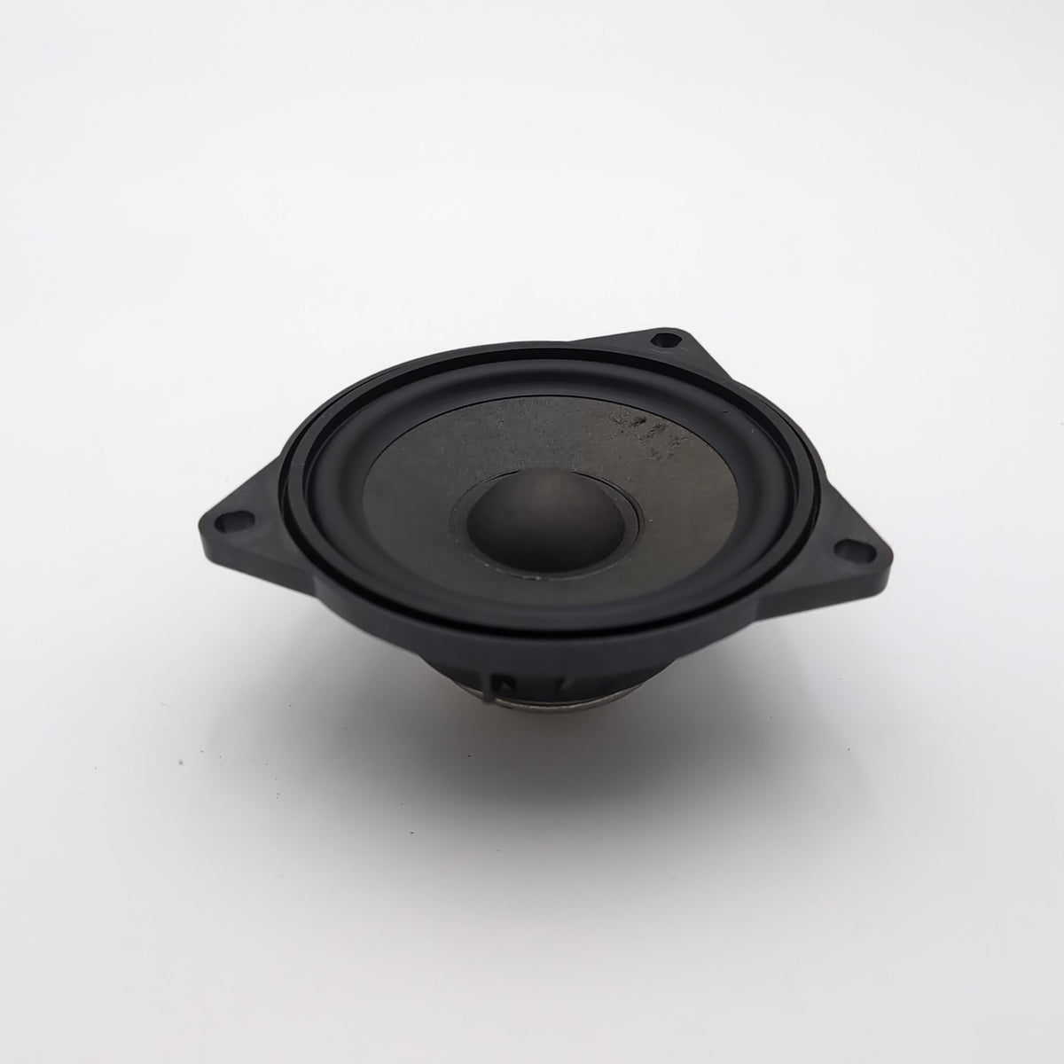 2019 - 2026 X5 X6 X7 Center Harman Kardon Mid Range Speaker 2622517
