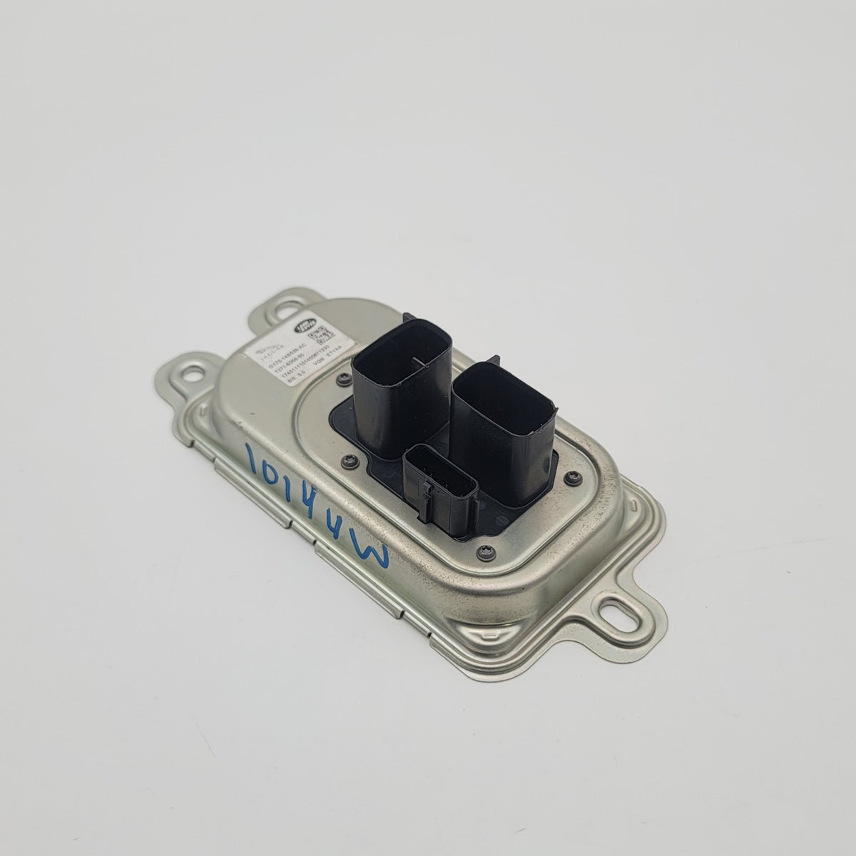 2017 2018 2019 Jaguar XE F TYPE Fuel Pump Computer Voltage Control Module OEM