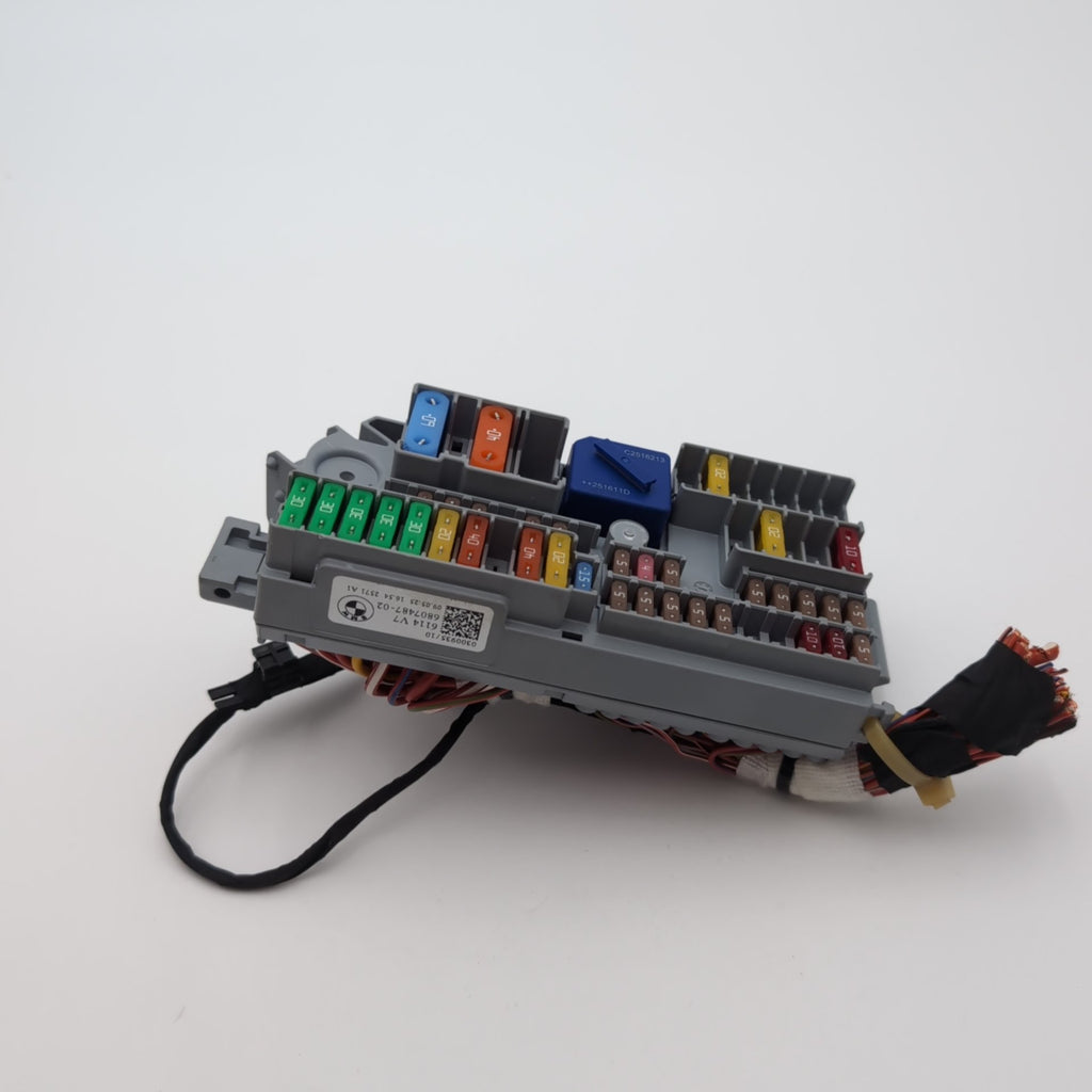 2019 - 2026 BMW X5 X6 X7 XM G20 G26 G42 G87 M3 Front Power Distribution Fuse Box