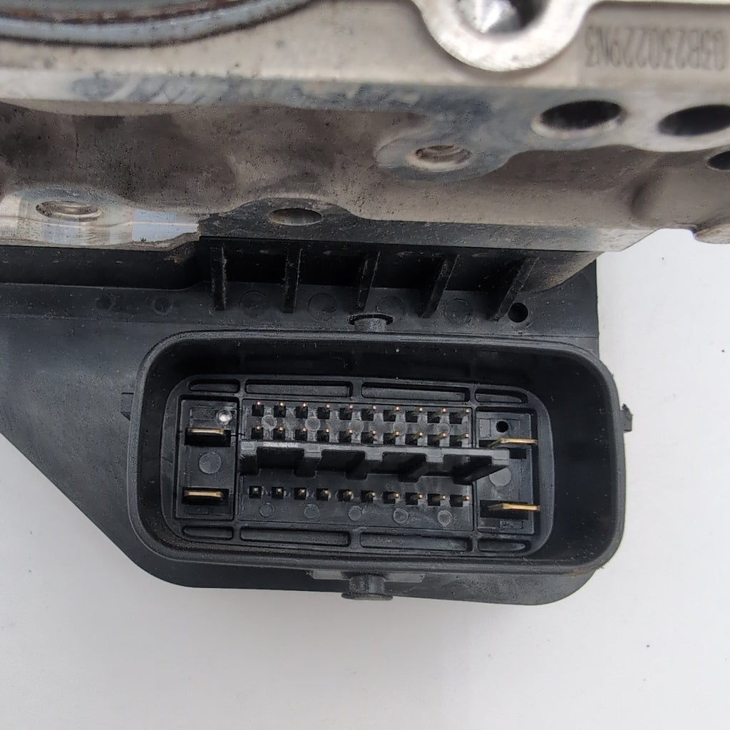 2018 2019 2020 Infiniti Q50 3.0L ABS Anti Lock Brake Pump 476604GY0A