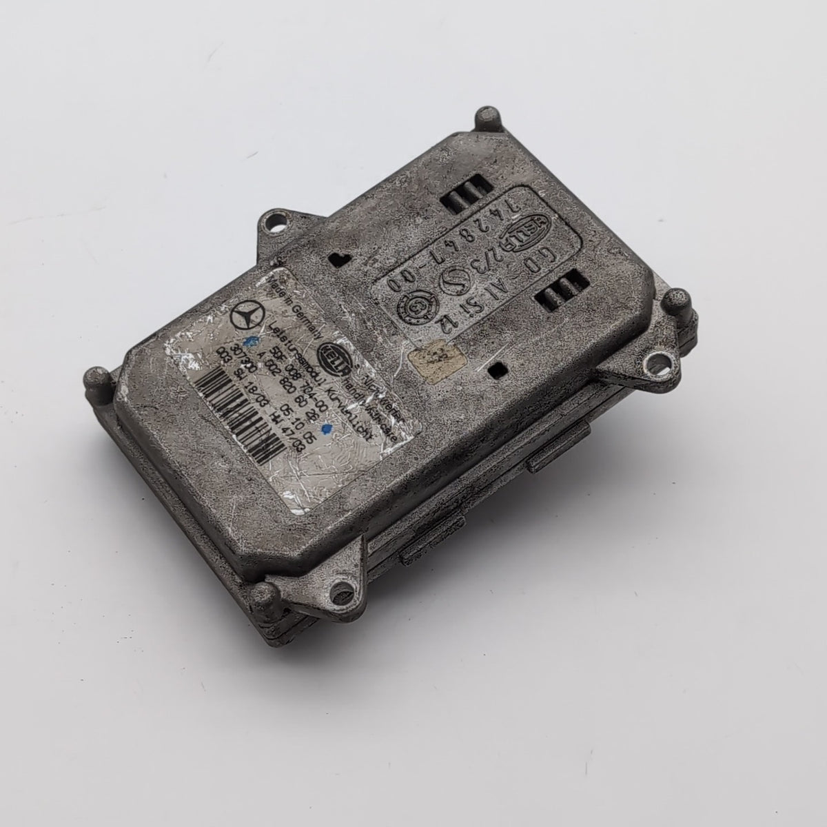 2003- 2006 Mercedes W219 CLS500 Headlight Xenon HID Ballast A0028206026