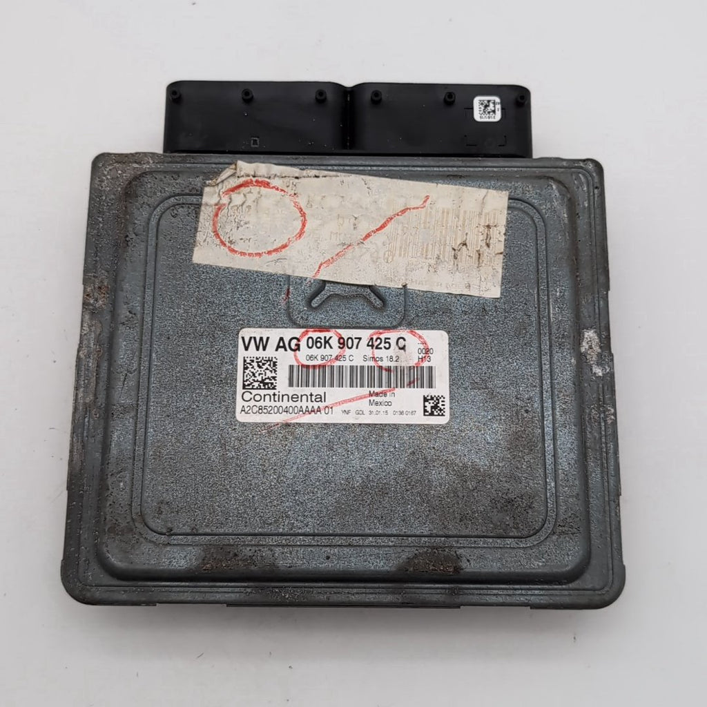 2014 2015 2016 2017 Volkswagen Beetle Engine Computer Control Module 06K907425C