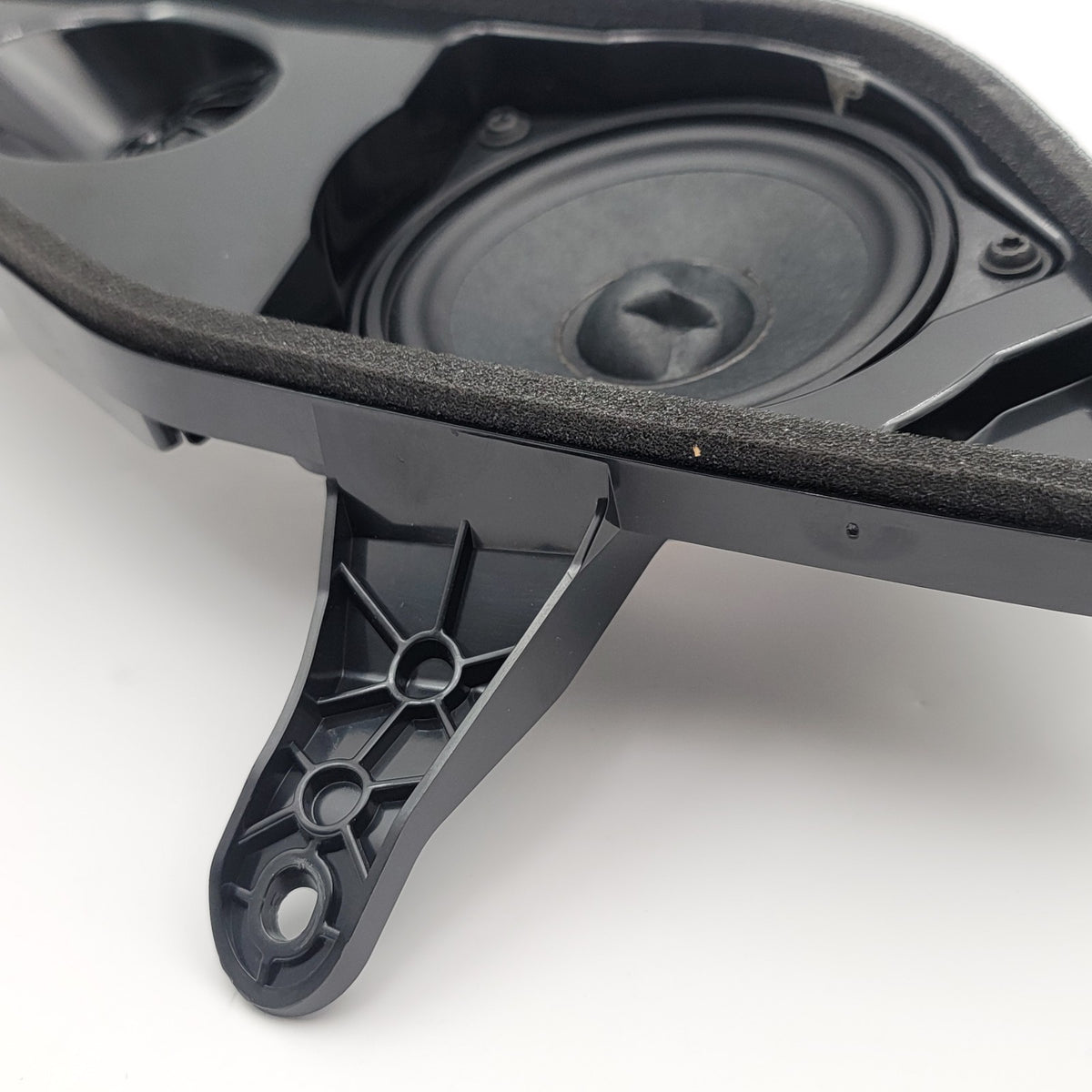 2019 - 2026 BMW X5 Left D Pillar Harmon Kardon Top Hifi Speaker Tweeter 2622519