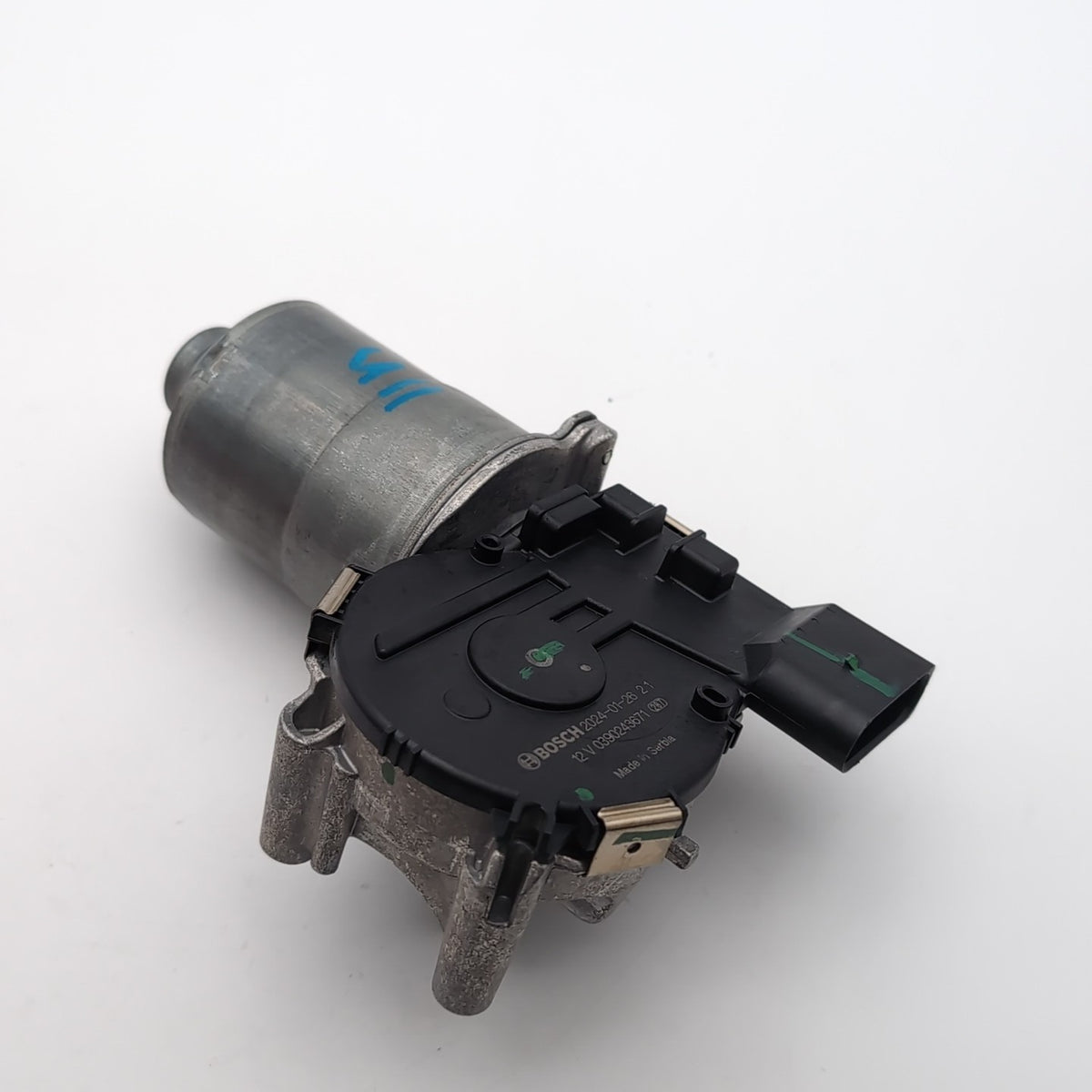 2021- 2025 BMW X1 X2 X3 M35 Front Windshield Wiper Motor OEM 0390243671