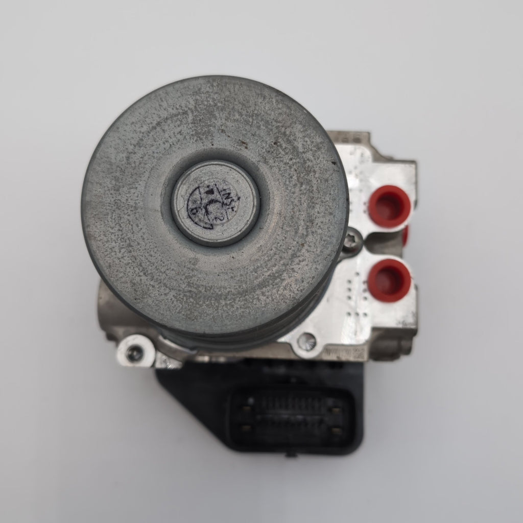 2020 - 2024 Infiniti Q50 ABS Anti Lock Brake Pump Control Unit 476606HA1A