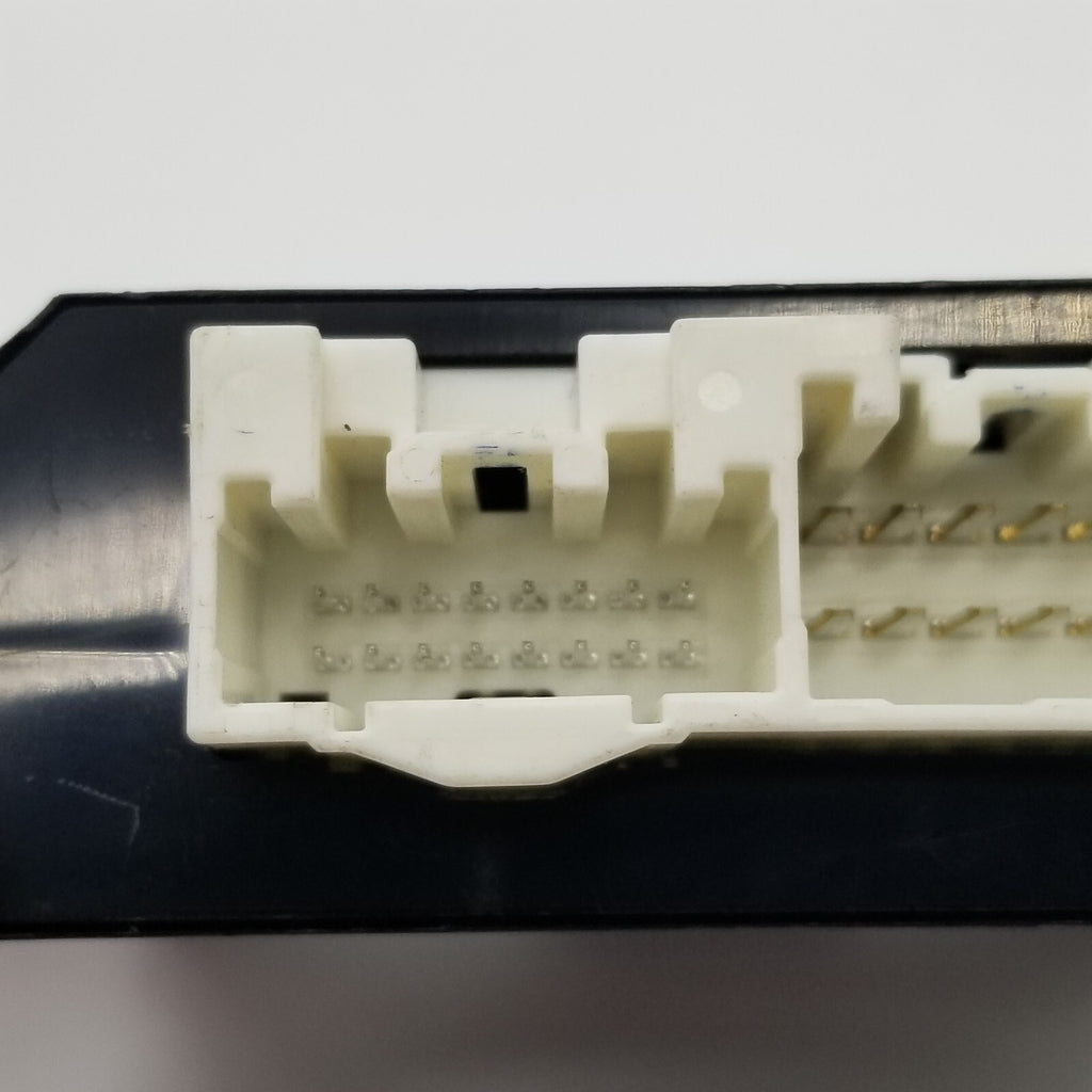 2010 2011 2012 Mazda CX7 2.3L Turbo Lamp Control Module EH44 67890B