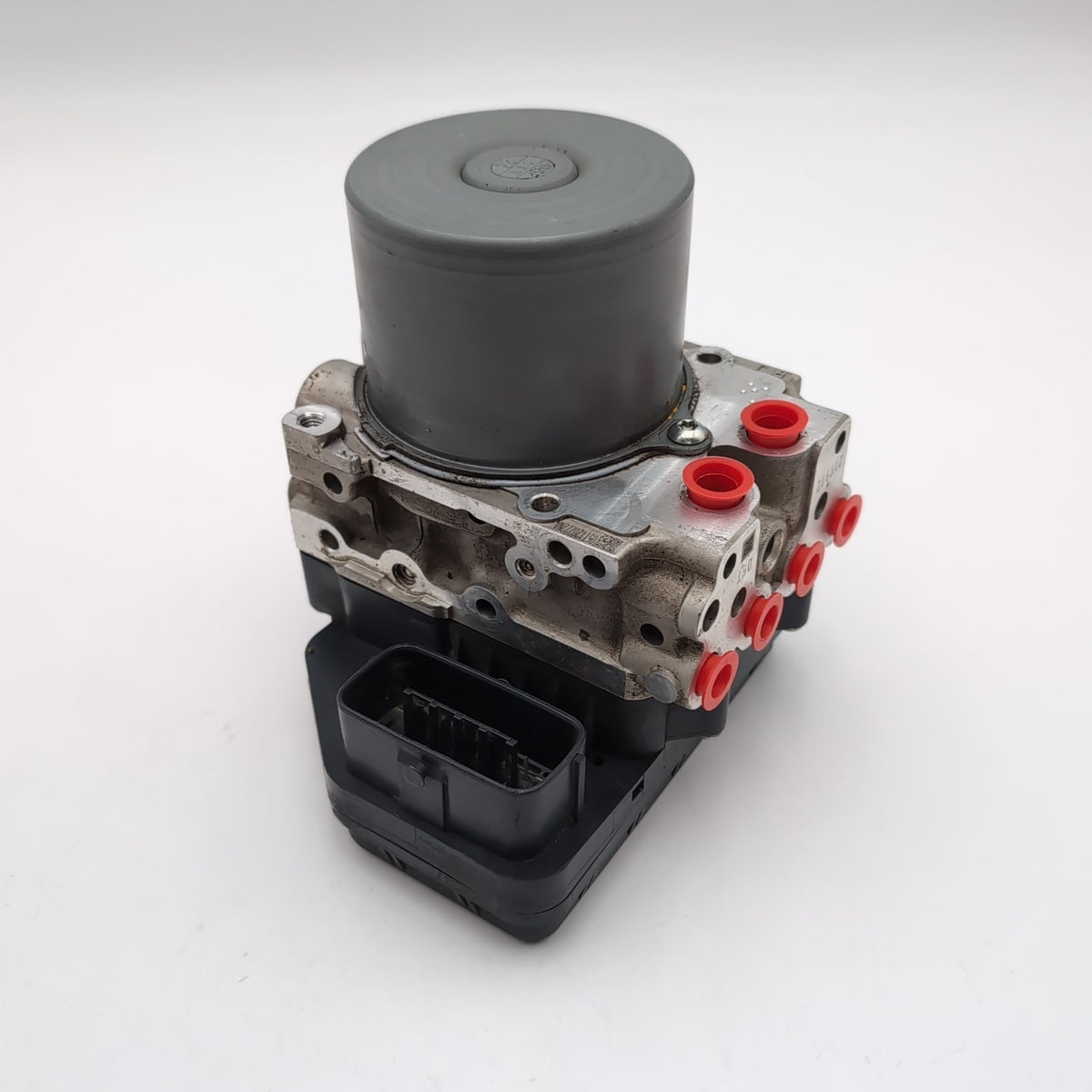 2016 2017 Infiniti Q50 ABS Pump Module 476604GH0A OEM