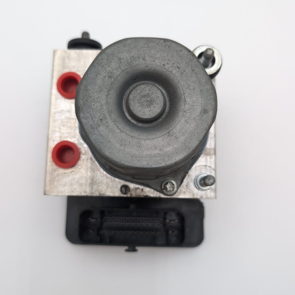 2020 2021 2022 2023 Nissan Versa ABS Anti Lock Brake Pump 476605ES0B
