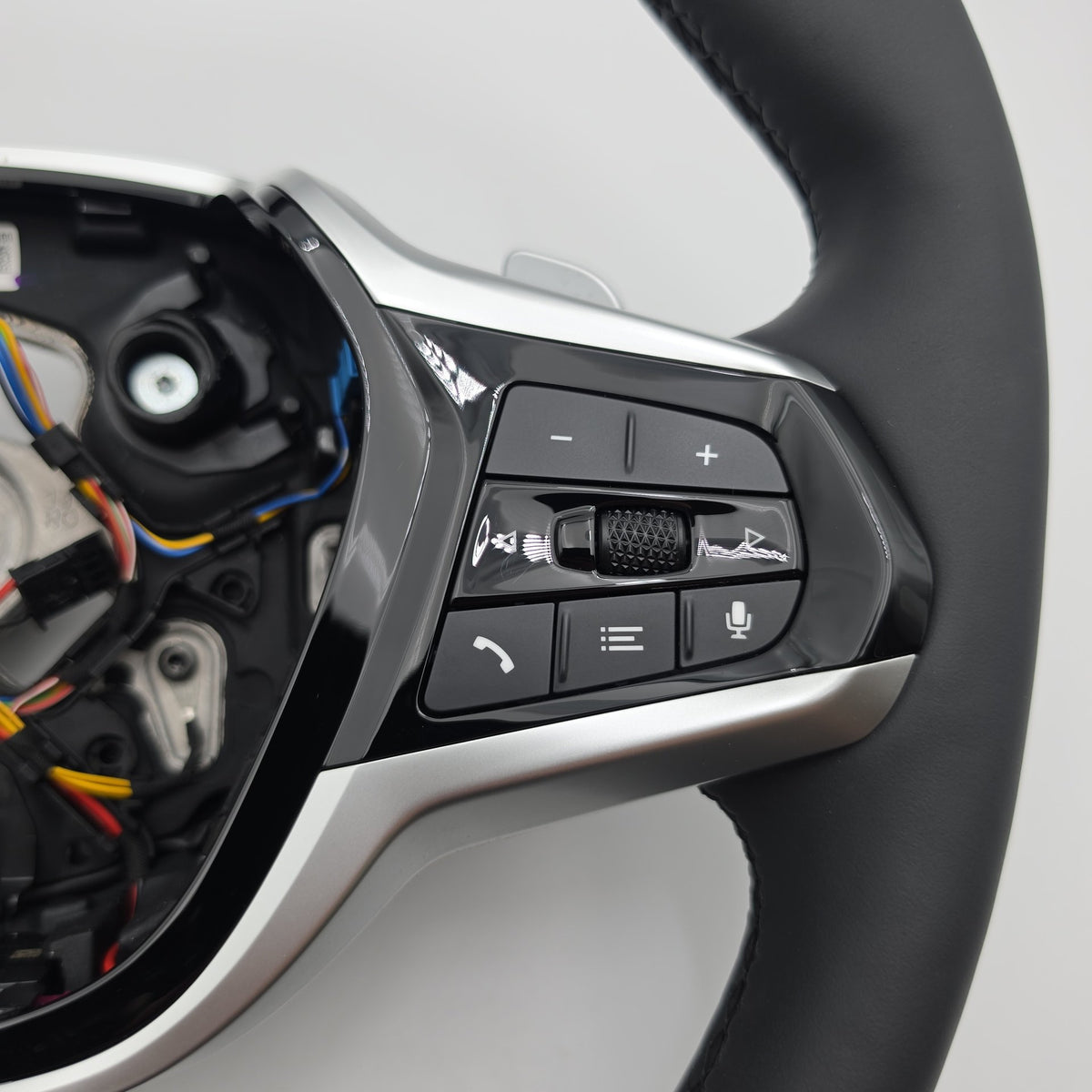 2025 2026 BMW 330i G20 G22 G42 Steering Wheel Flat Top Bottom Paddle Shifter