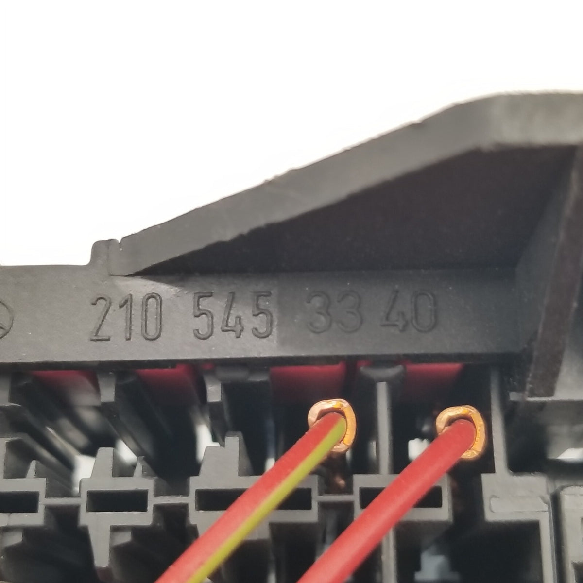 1998 1999 2000 2001 2002 Mercedes E55 AMG Front Left Relay Junction Fuse Box