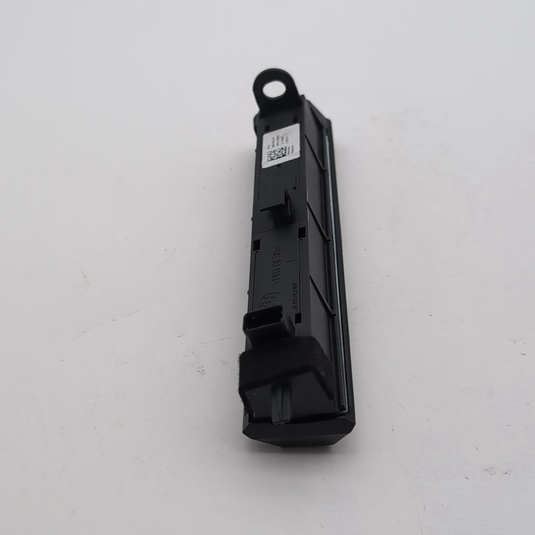 2024 - 2026 BMW i5 530i G60 Front Left Driver Light Control Climate Touch Panel