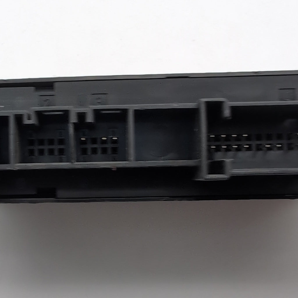 2007- 2010 Mercedes W221 S550 S400 Keyless Go Control Module A2218707392