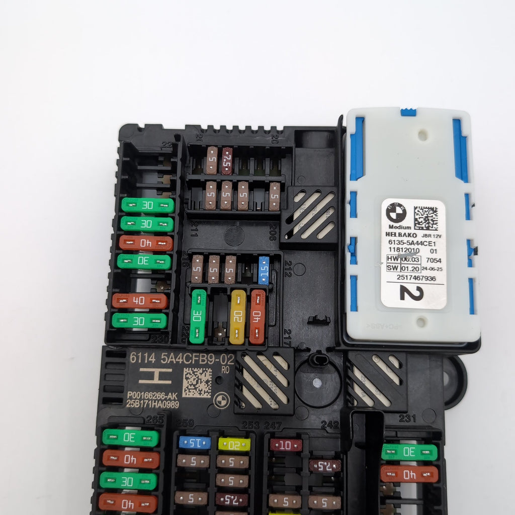 2021 - 2026 BMW M440i G20 G26 G80 G82 G83 G87 Rear Power Distribution Fuse Box