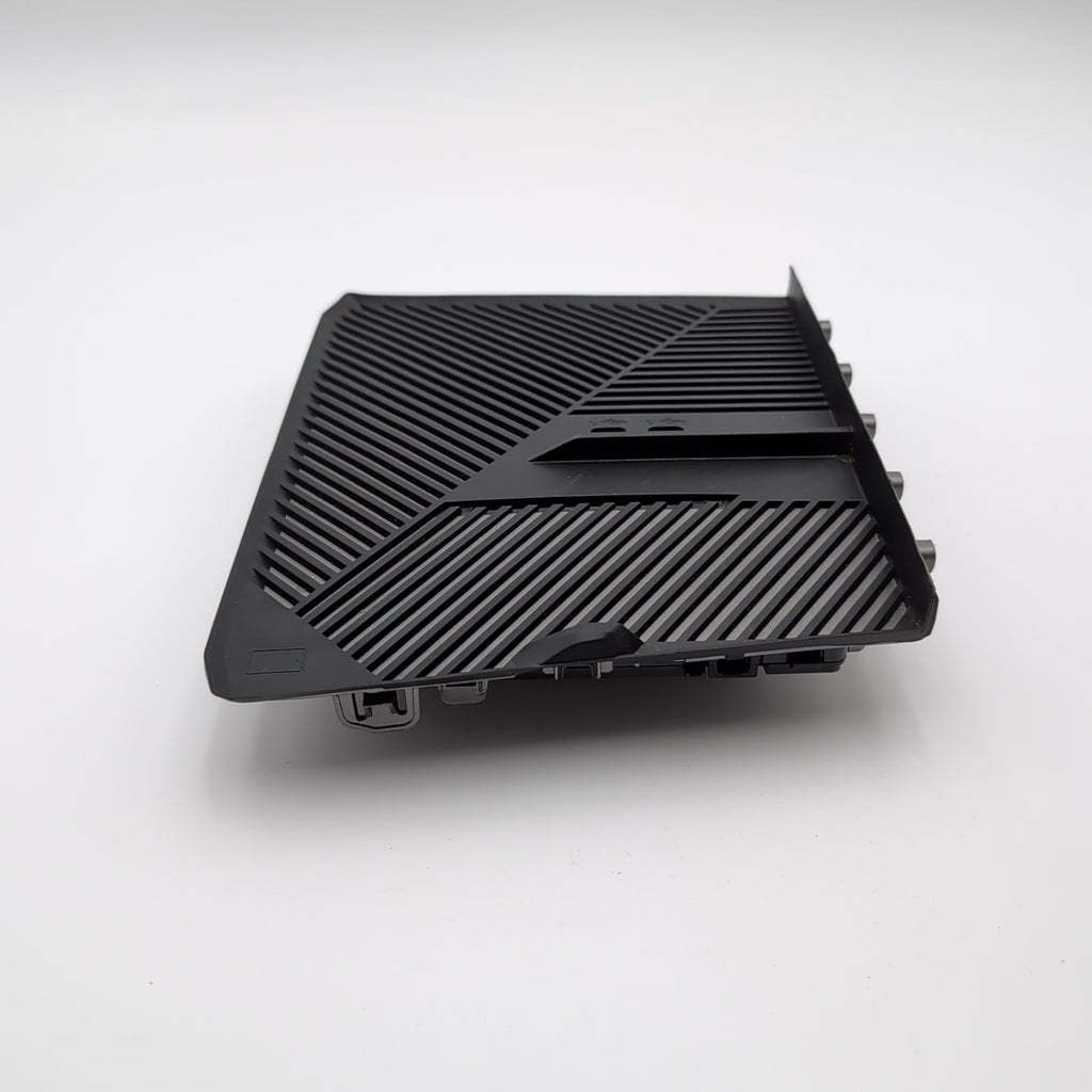 2025 BMW X3 G45 CENTER CONSOLE CHARGER WIRELESS CHARGING TRAY PAD MODULE