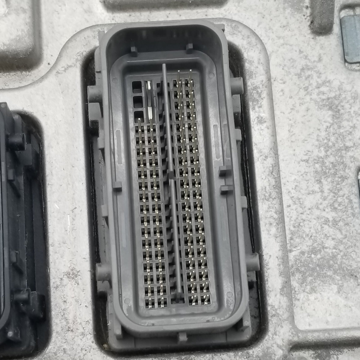 2018 2019 Chevrolet Malibu 1.5L Engine Control Module Ecu 12699666