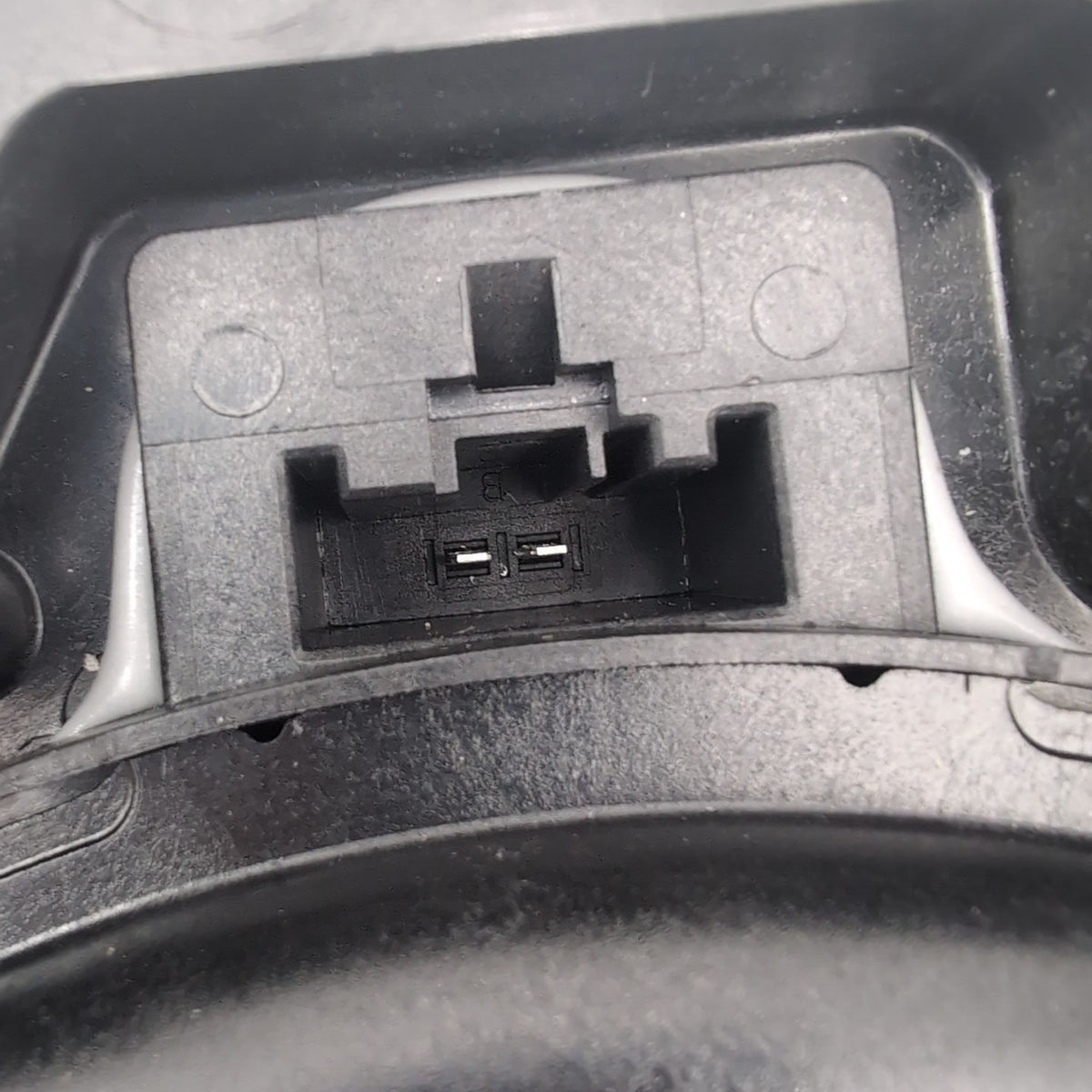 2023 - 2025 BMW U06 U11 U10 X1 X2 Central Bass Right Speaker Subwoofer 9858624