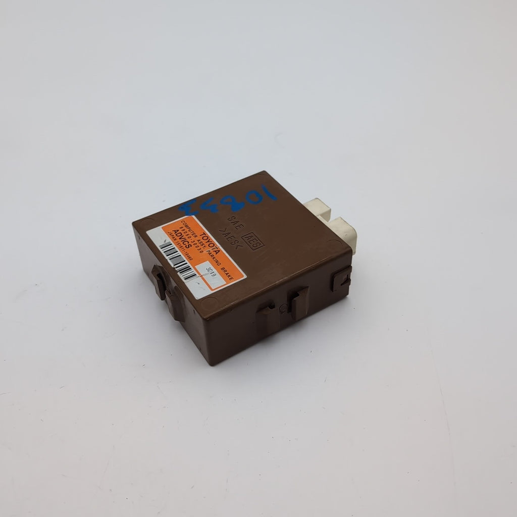 2013 2014 2015 Lexus GS350 GS450H Parking Brake Module Unit OEM 89050-30030