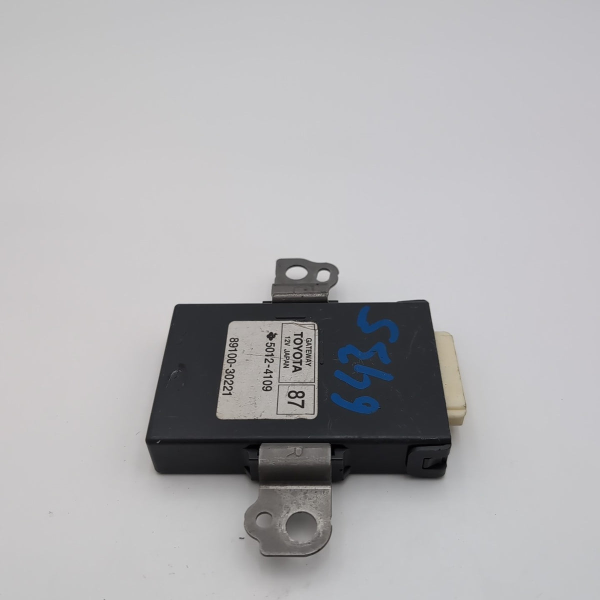 2014 2015 2016 Lexus IS250 IS200T Network Gateway Control Module 89100-30221