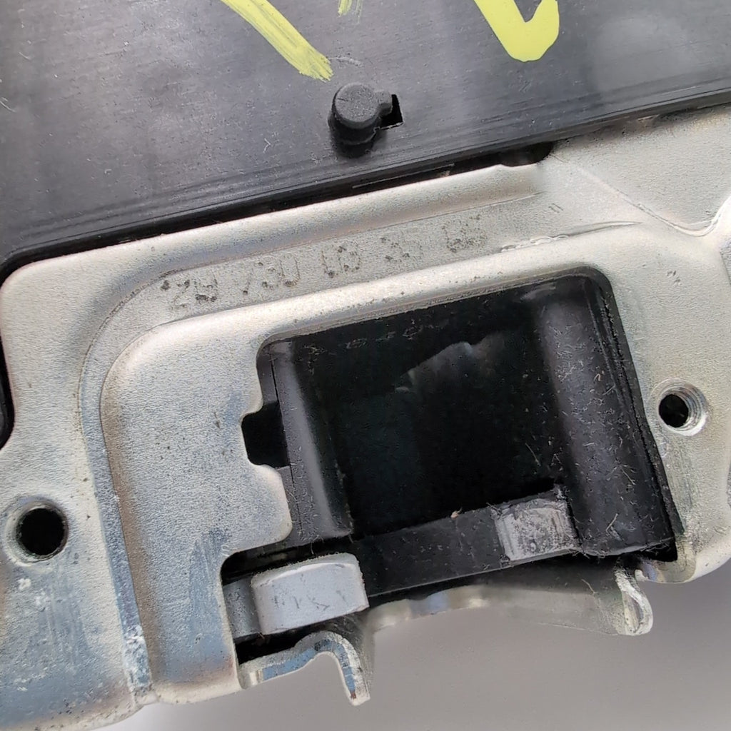 06- 11 Mercedes W219 CLS550 CLS55 Rear Left Driver Door Lock Latch Actuator OEM