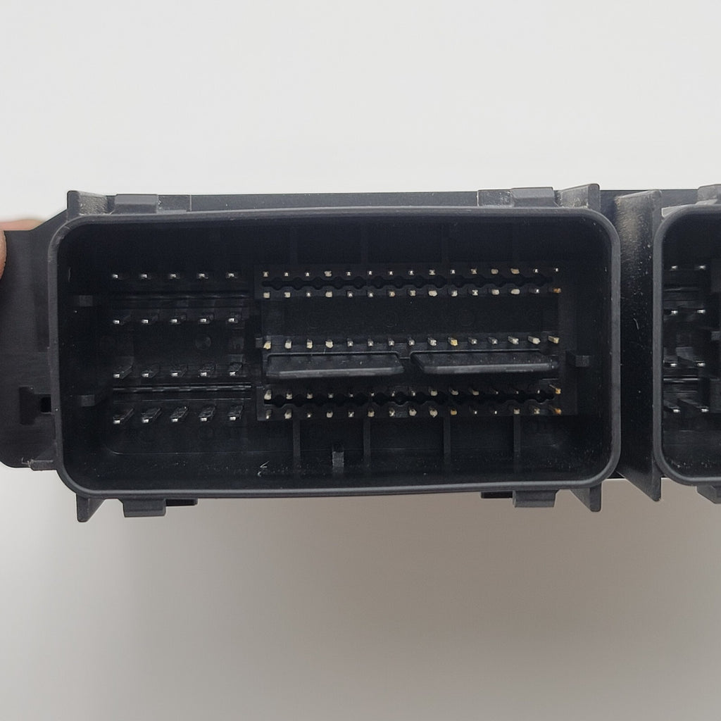 2015 2016 Ford Escape Engine Computer Control Module ECM ECU FJ5A-12A650-UC