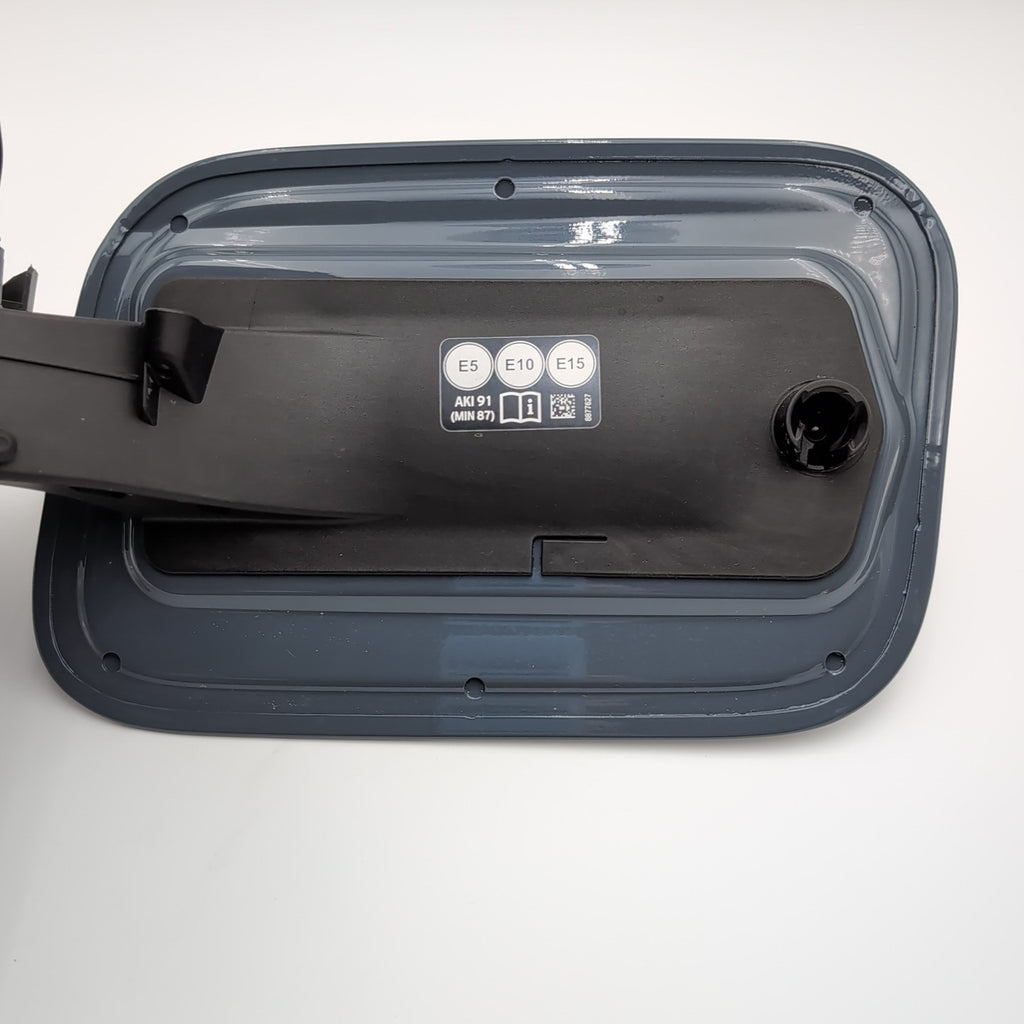 2025 BMW X1 U11 M35i FUEL TANK DOOR LID & FILLER POCKET W/ GAS CAP