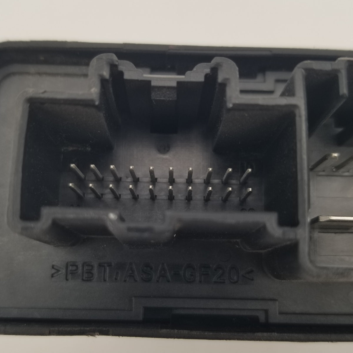 CADILLAC ATS 2.0L TURBO 2013 2014 OEM ANTI THEFT KEYLESS ENTRY ID COMPUTER