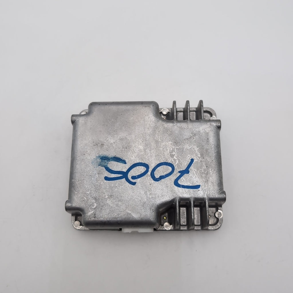 2004- 2010 Toyota Sienna Voltage Inverter Module 86210-45010 OEM