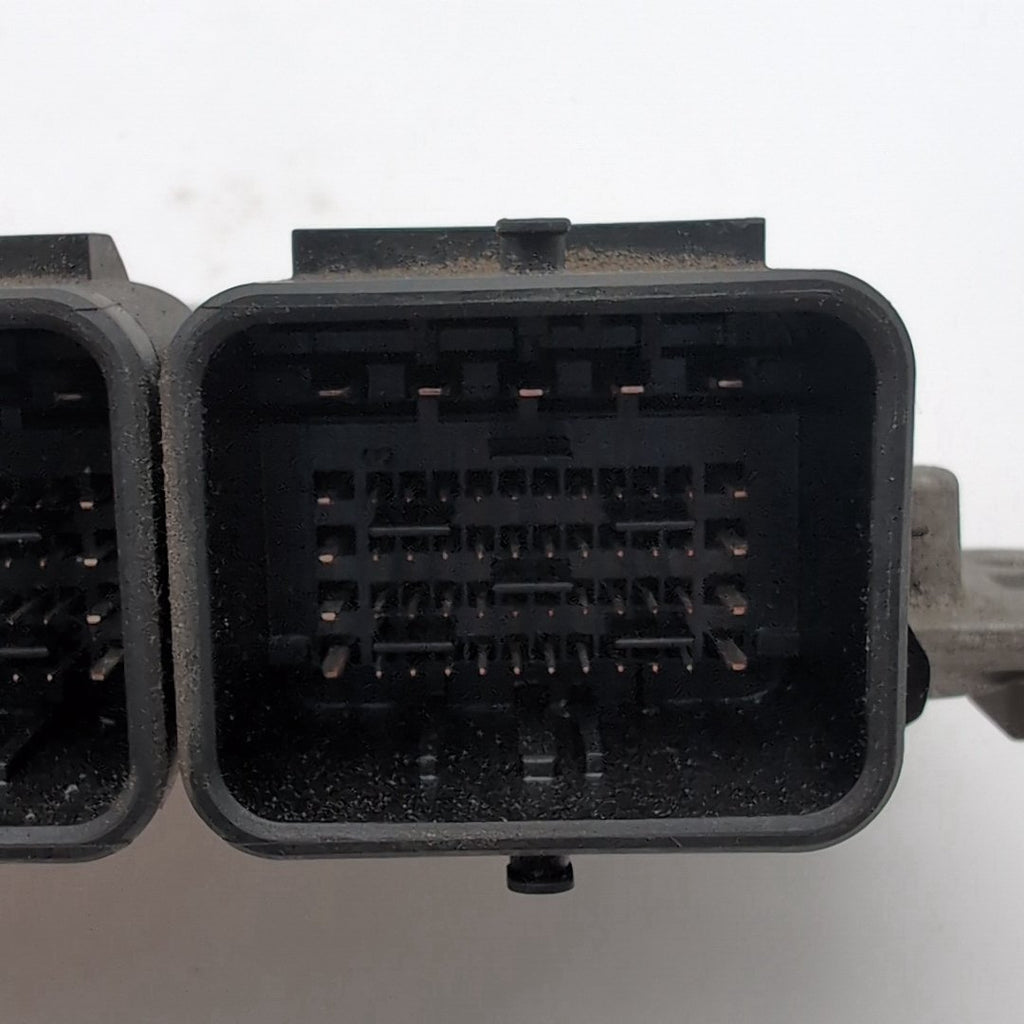 2009 - 2012 Mini Cooper 1.6L Engine Computer Control Module DME ECU 7590857