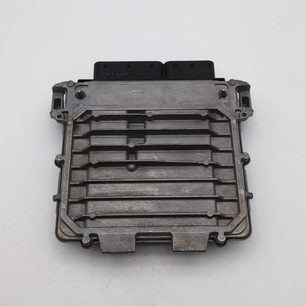 2015 2016 Mercedes C300 W205 Engine Computer Control Module A2749000800