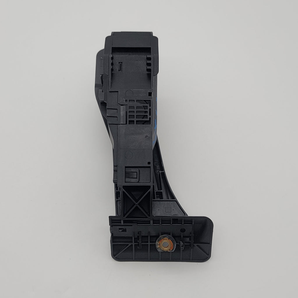 2021 2022 2023 2024 2025 BMW iX X1 X2 Accelerator Gas Pedal 6889823