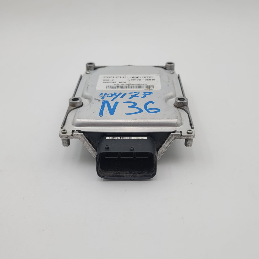 2013 Hyundai Azera Fuel Injection Control Module OEM 39172-3C010