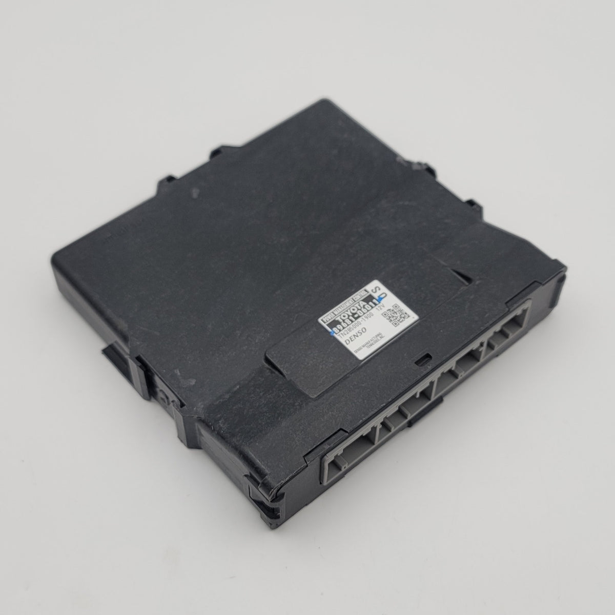 2012 TOYOTA CAMRY POWER SUPPLY CONTROL MODULE ECM ASSEMBLY 89681-06011