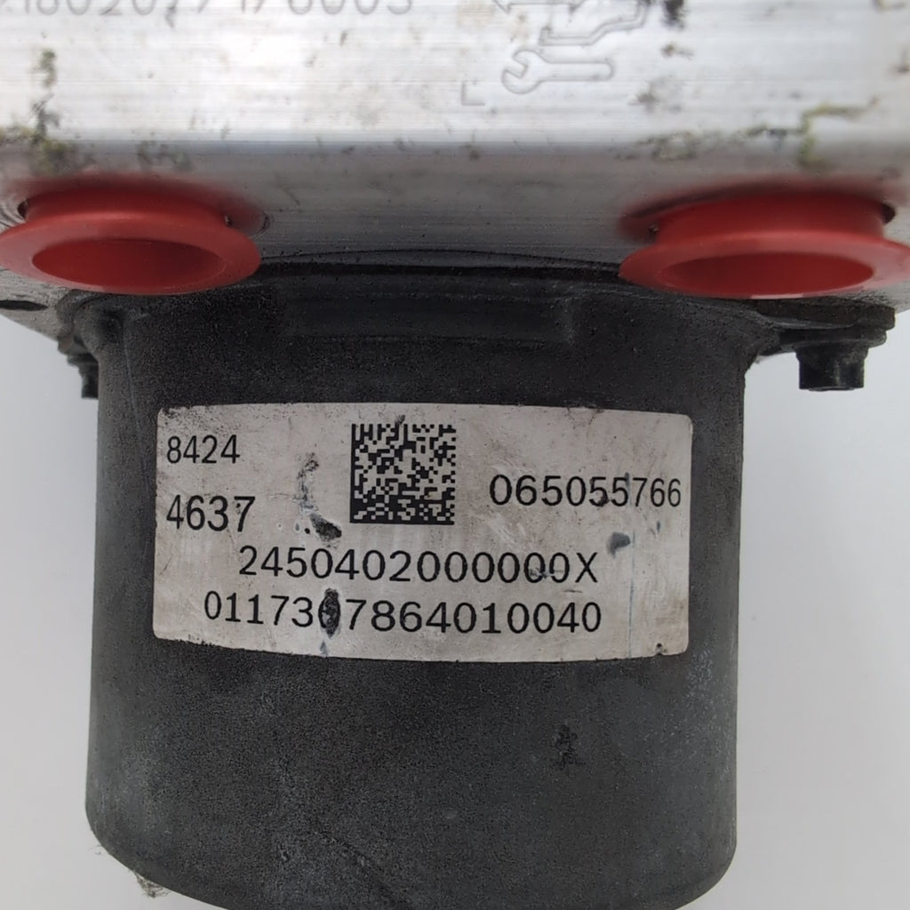 2018 Chevrolet Camaro 2.0L ABS Anti Lock Brake Pump 84244637
